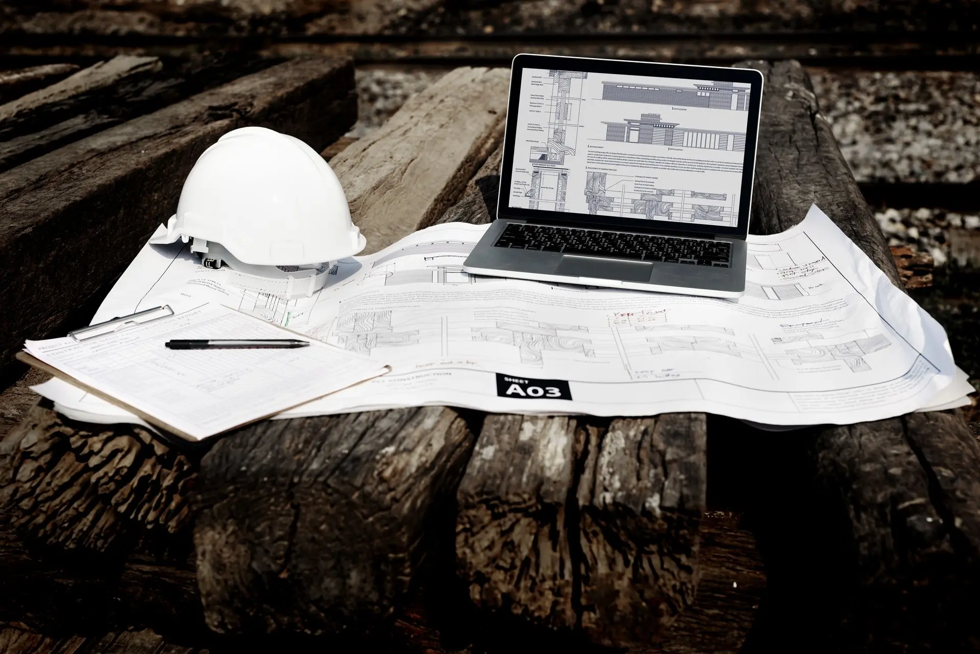 Eezee-it construction quote management to better anticipate costs, margins, and project changes